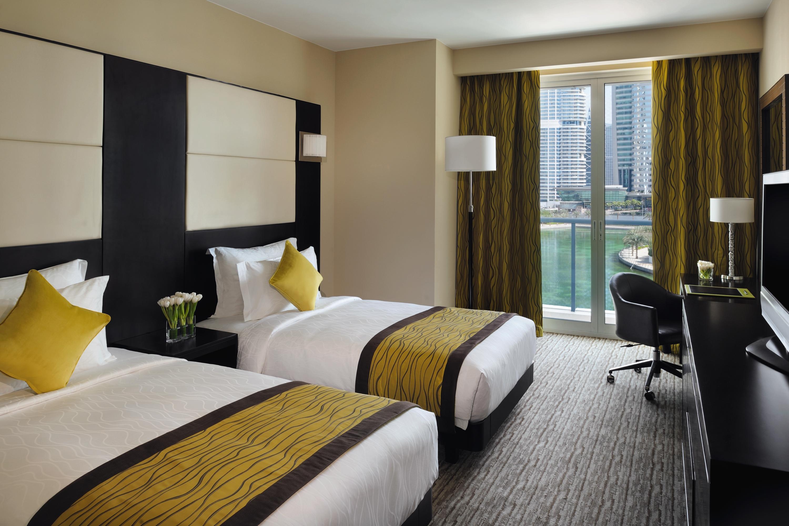 Movenpick Hotel Jumeirah Lakes Towers Dubaj Kültér fotó